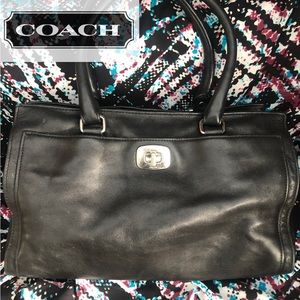 COACH | Vintage Black Leather Hand Bag.